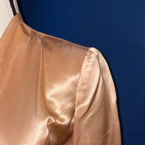 👗 Vintage 1940s Carlye Pale Pink Satin Suit – Frog Buttons, Peplum Waist – EUC - Picture 6 of 16